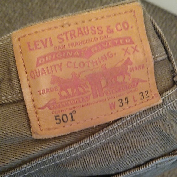 Men's Levi's 501 size 34x32 - Picture 3 of 4